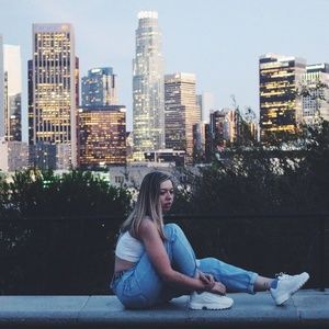 Meet your Posher, Una